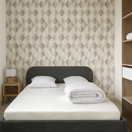 Апартаменты Spacieux Frontalier 150m *