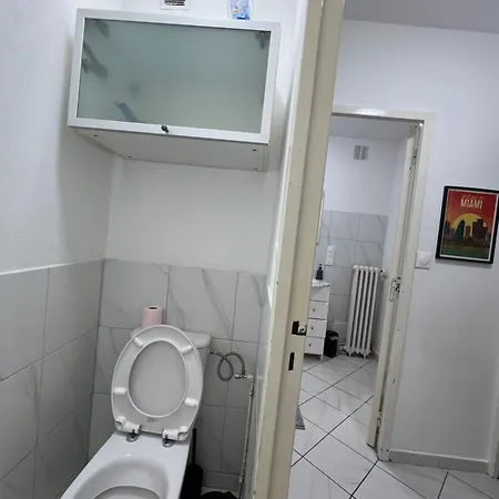 Apartment Spacieux Frontalier 150m