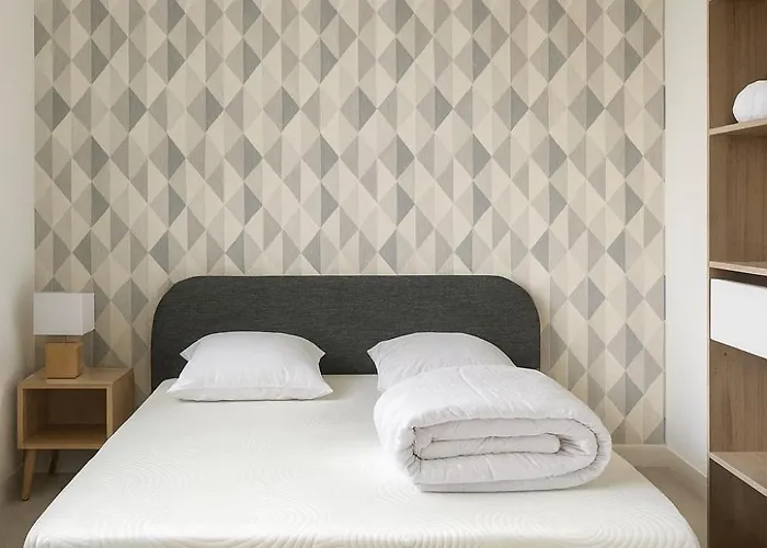 Apartment Spacieux Frontalier 150m *